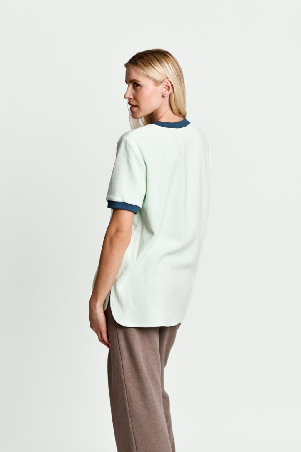 T-shirt with fleece lining