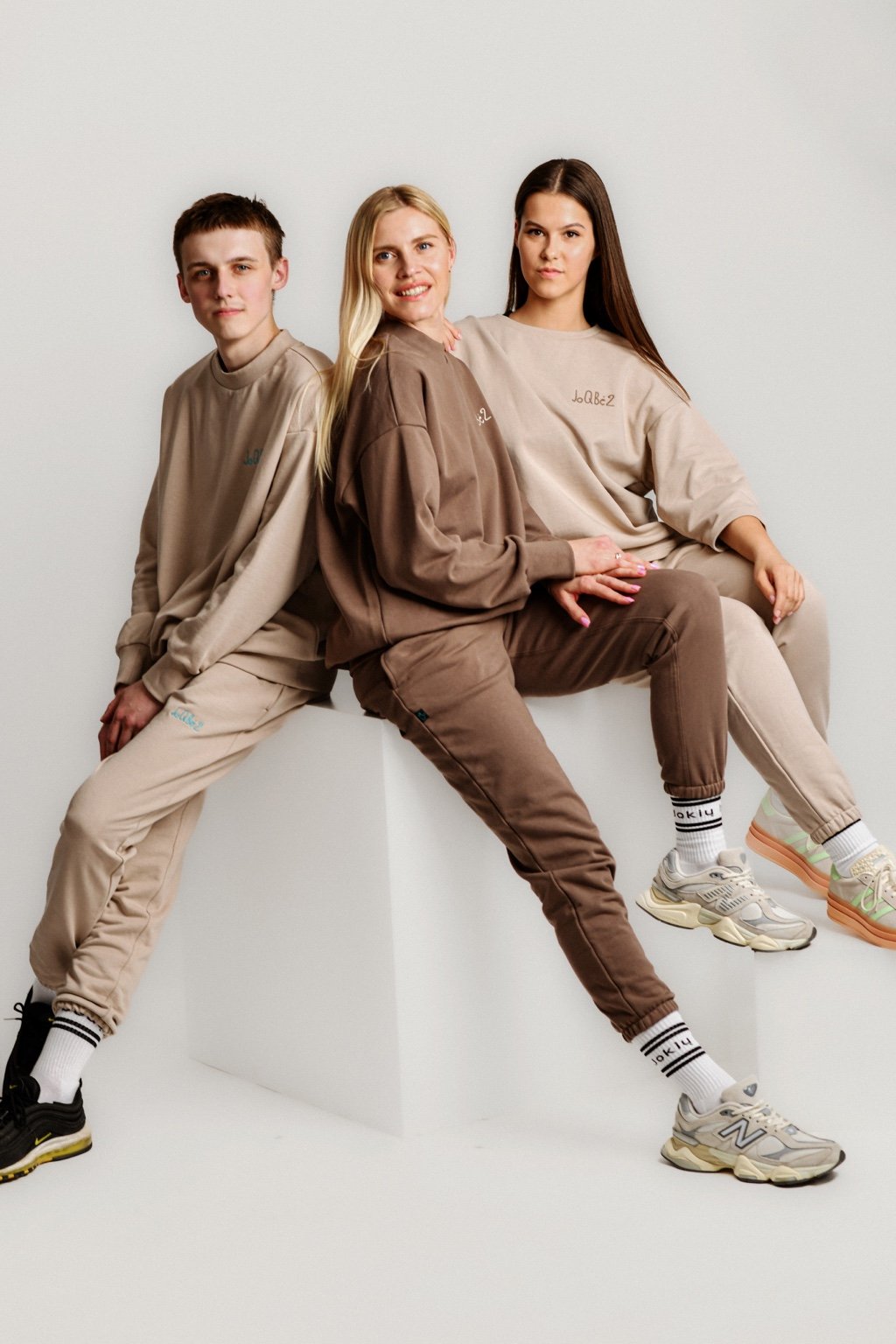 “Jokių bėdų” Sweatshirt