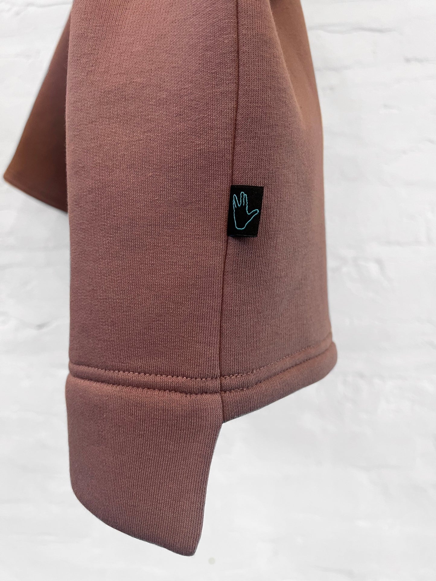 Oversized sweatshirt with 3/4 sleeves and fleece lining