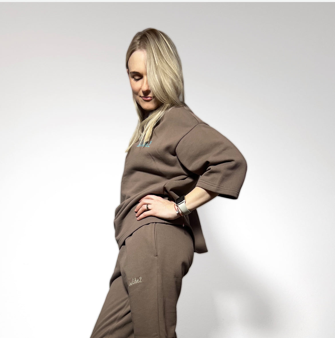 Oversized sweatshirt with 3/4 sleeves