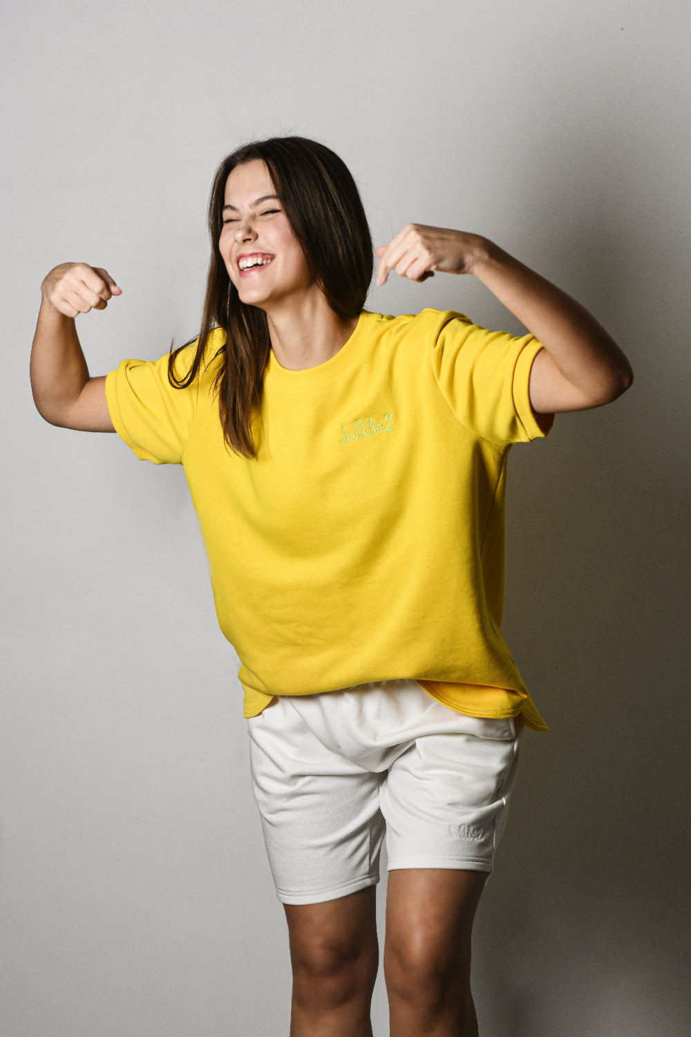 Stress-free yellow T-shirt